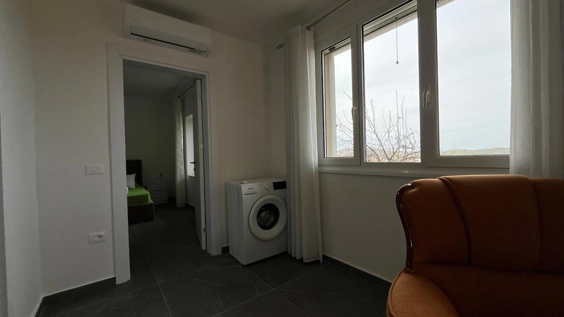 Countryside Garden Apartments Vlore 0*,